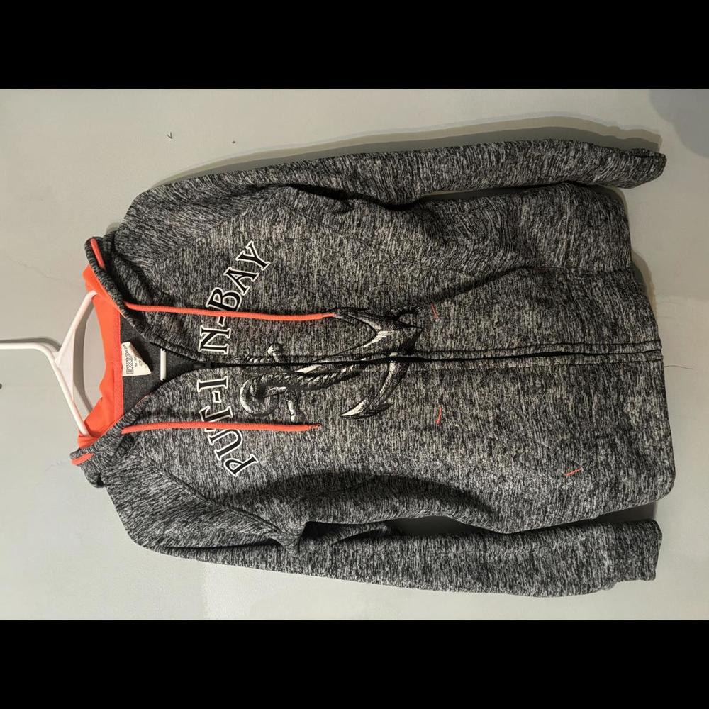 Women’s Zip up Hoodie